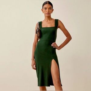 REFORMATION Cassi Knit Forest Green Ribbed Midi Dress
Size XS